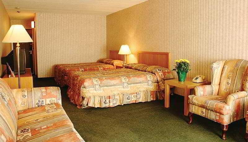 Toronto East Inn Extérieur photo