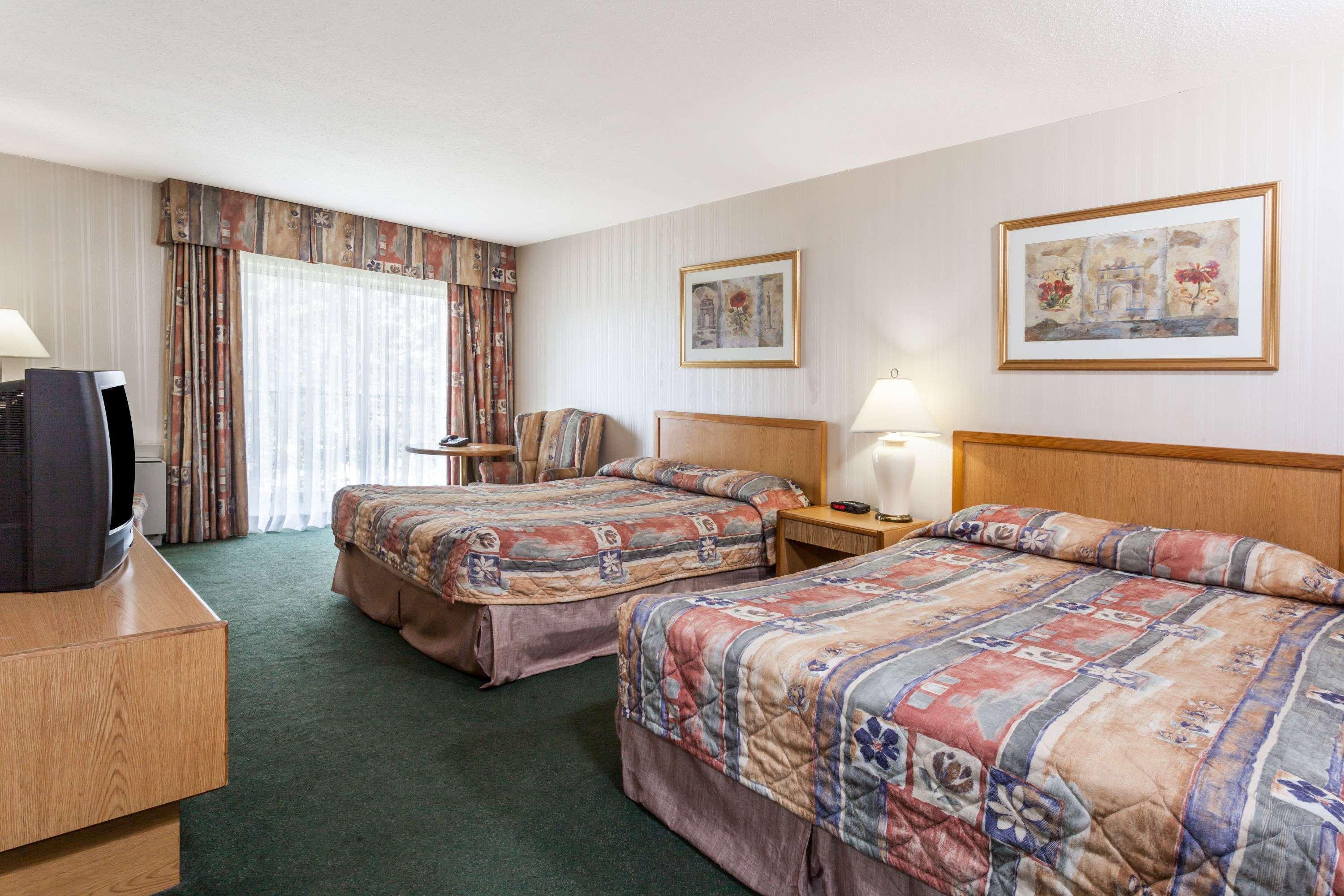 Toronto East Inn Extérieur photo