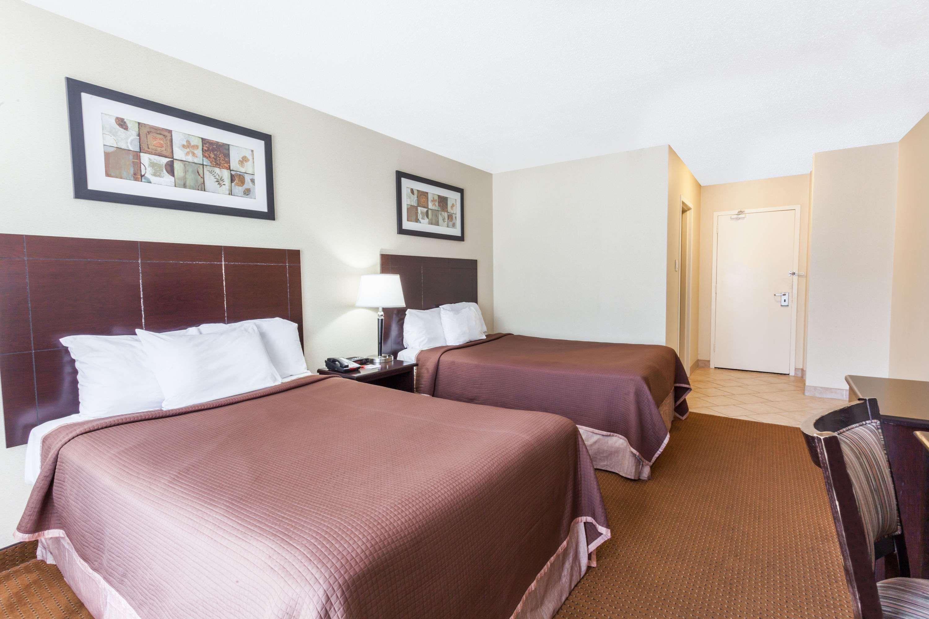 Toronto East Inn Extérieur photo